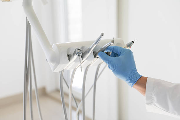 24/7 Emergency Teeth Whitening experts in Bloomingdale, IL